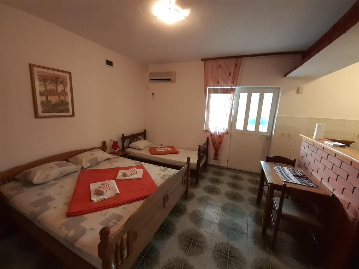 Stevovic Apartments Тиват Экстерьер фото