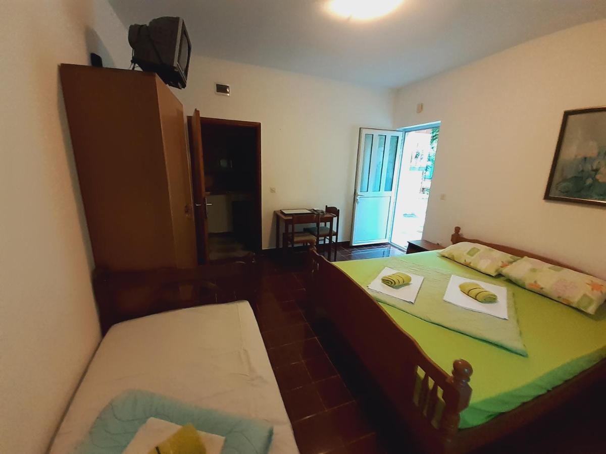 Stevovic Apartments Тиват Экстерьер фото